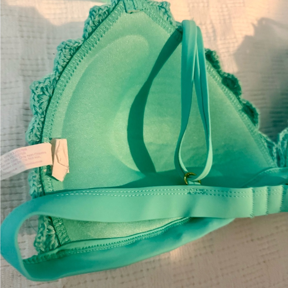 Crochet Lace Bralette/Bikini Top in Teal. - Picture 4 of 11